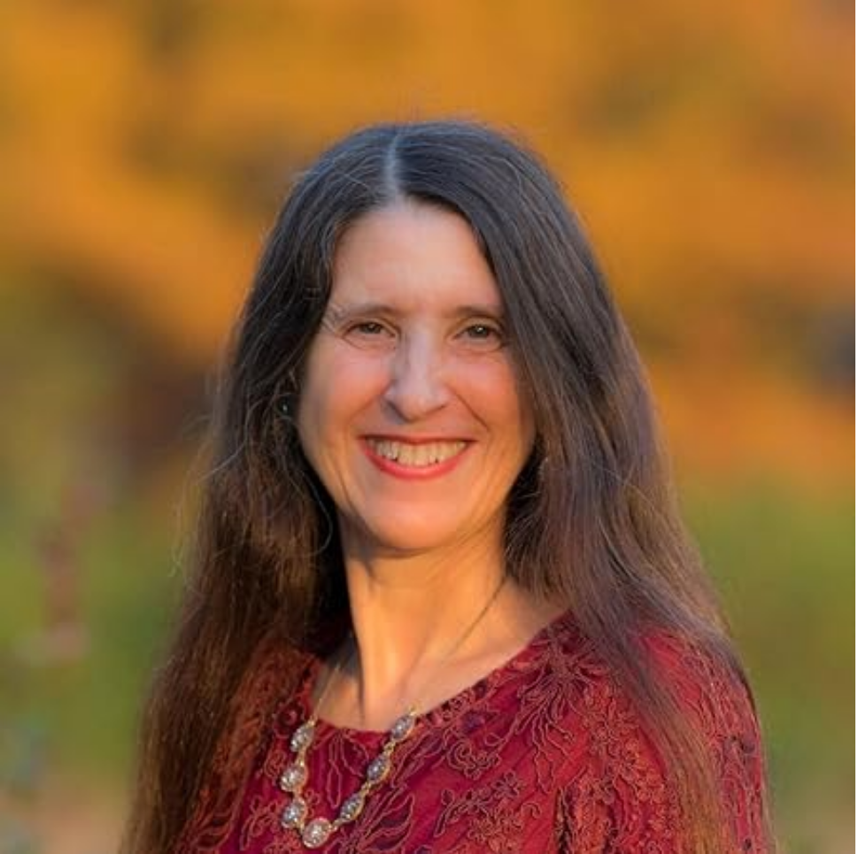 Portrait photograph of Jessica Dibb